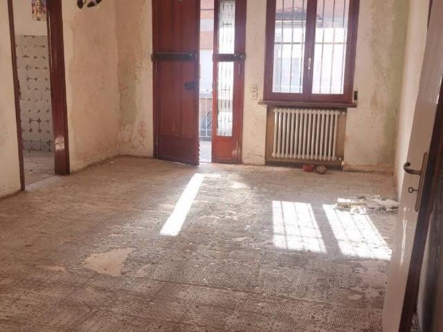 Villa Indipendente in vendita a Cavazzoli, Re