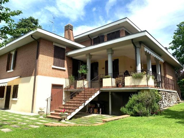 Villa Indipendente in vendita a Rivalta, Re