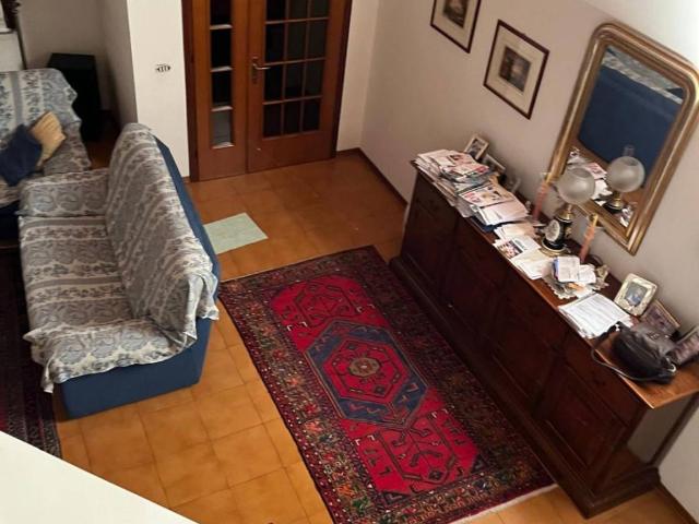 Villa Indipendente in vendita a Villaggio Olimpia, Re