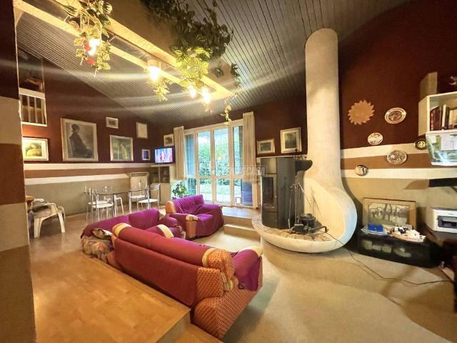 Villa Indipendente in vendita a Canali, Re