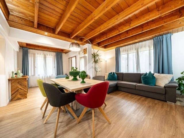 Villa Indipendente in vendita a Quaresimo, Reggio Emilia