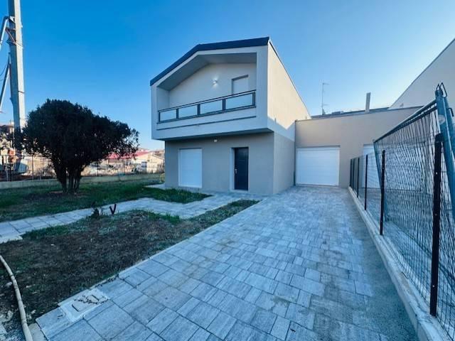 Villa Indipendente in vendita a Rivalta, Re