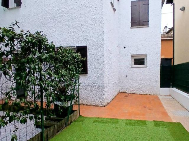 Villa Indipendente in vendita a Baragalla, Re