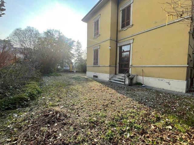 Villa Indipendente in vendita a Sant'Agostino città-Porta Castello, Re