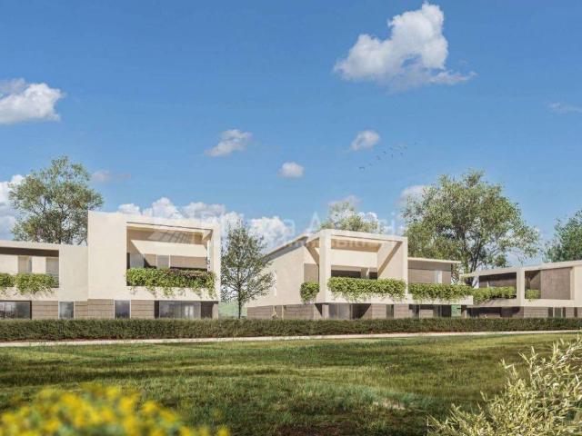 Villa Indipendente in vendita a Villaggio Olimpia, Re