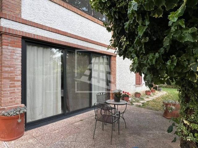 Villa Indipendente in vendita a Coviolo, Re