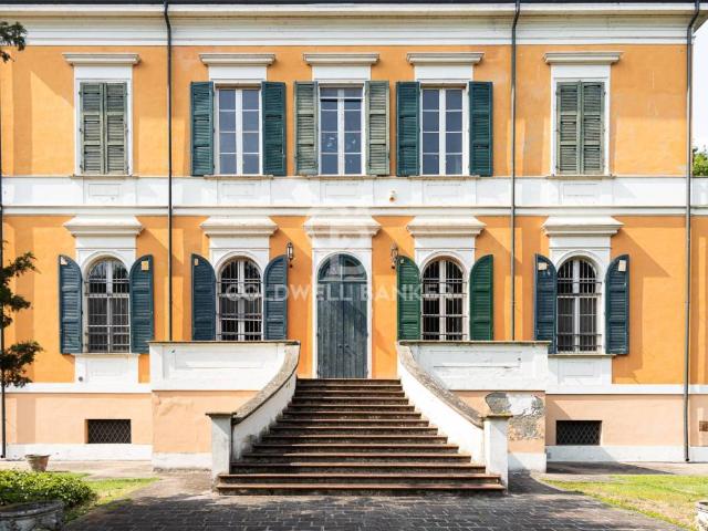 Villa Indipendente in vendita a Massenzatico, Re