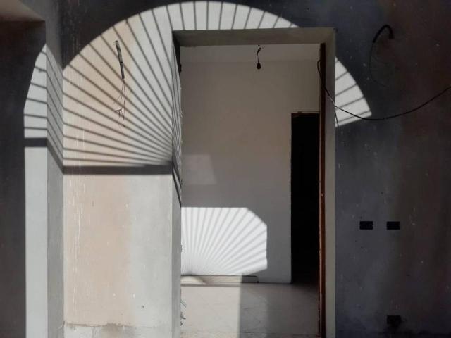Villa Indipendente in vendita a Terra di Mezzo, Re