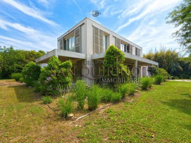 Villa Indipendente in vendita a Bassa Reggiana, Re