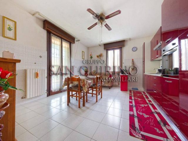 Villa Indipendente in vendita a Bassa Reggiana, Re