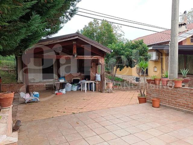 Villa Indipendente in vendita a Calabria, Cosenza