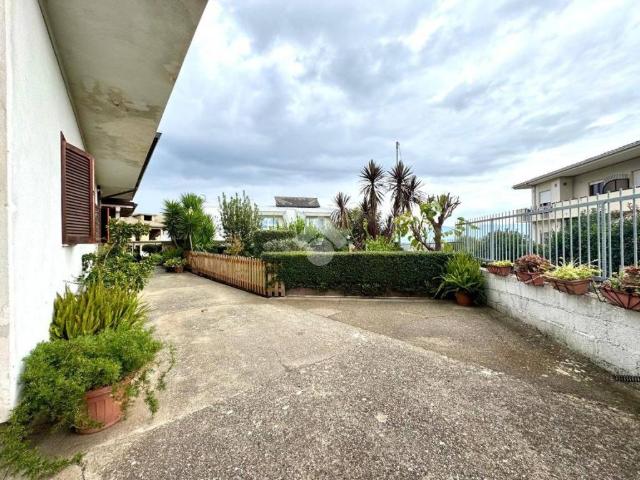 Villa Indipendente in vendita a Calabria, Cosenza