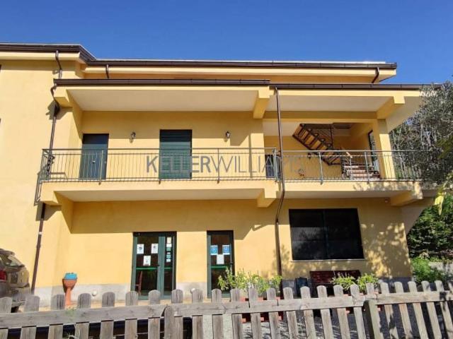 Villa Indipendente in vendita a Calabria, Cosenza