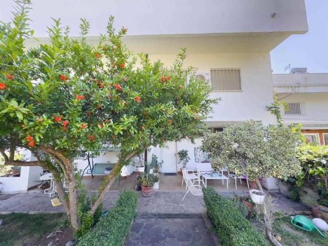 Villa Indipendente in vendita a Calabria, Cosenza