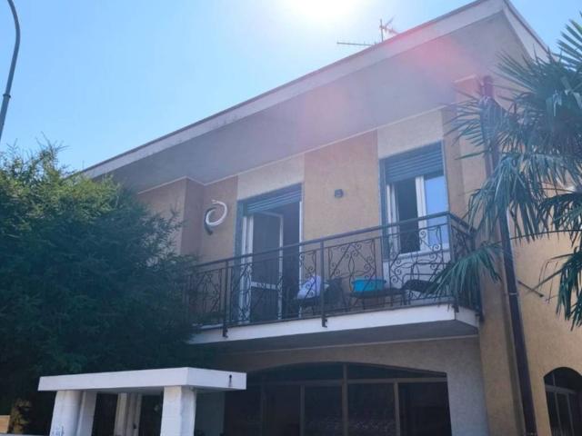 Villa Indipendente in vendita a Canazza, Rescaldina
