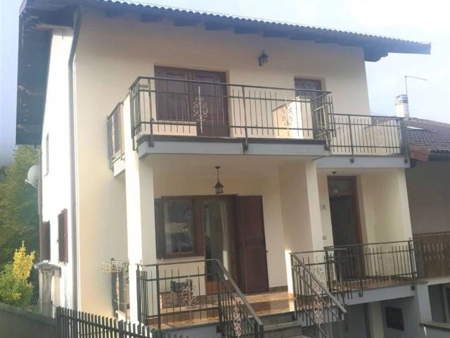 Villa Indipendente in vendita a Resia, Friuli-Venezia Giulia