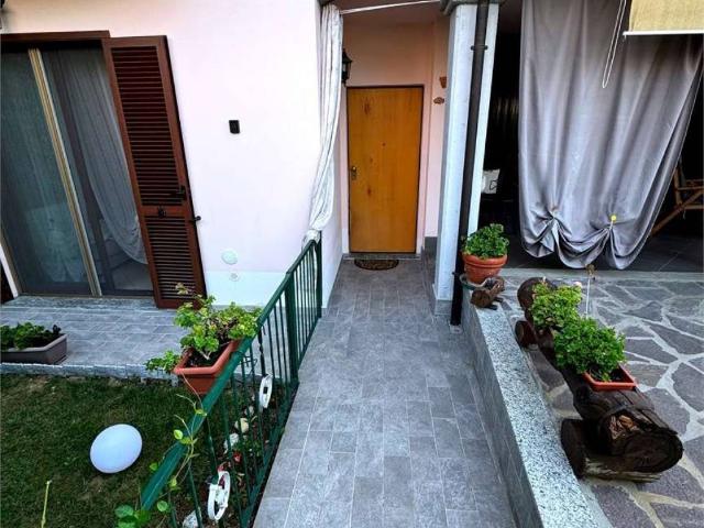 Villa Indipendente in vendita a Retorbido, Lombardia