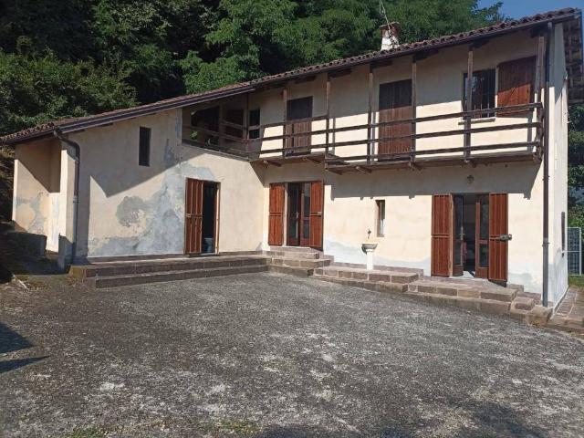 Villa Indipendente in vendita a Piemonte, Cuneo