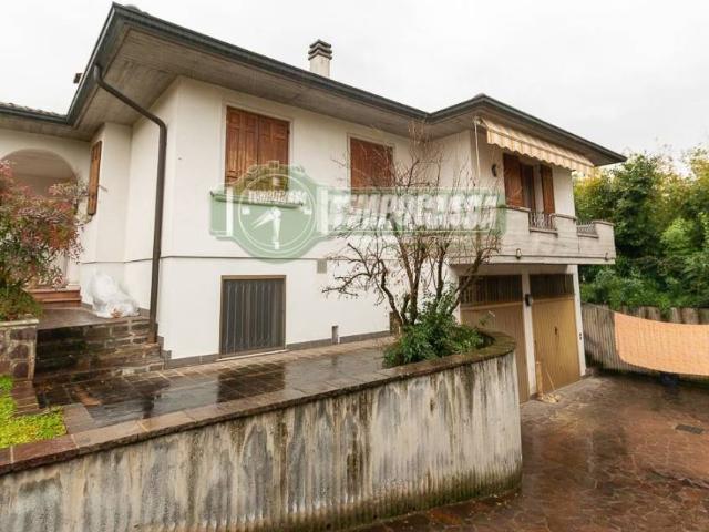 Villa Indipendente in vendita a Treponti, Rezzato
