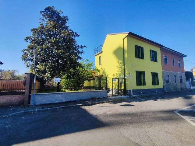 Villa Indipendente in vendita a San Giovanni, Rho