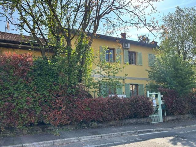 Villa Indipendente in vendita a Lucernate, Rho