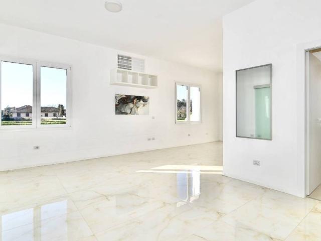 Villa Indipendente in vendita a Rho, Lombardia