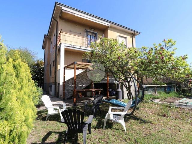 Villa Indipendente in vendita a Maliano, Rho