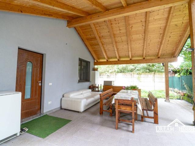 Villa Indipendente in vendita a Rho, Lombardia