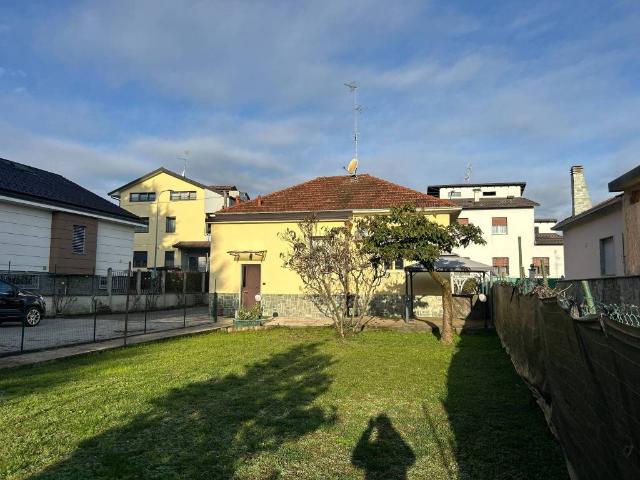 Villa Indipendente in vendita a San Pietro, Rho