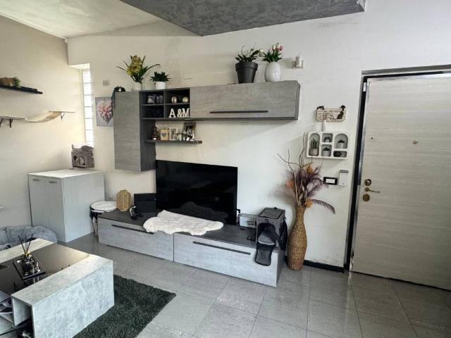 Villa Indipendente in vendita a Lucernate, Rho