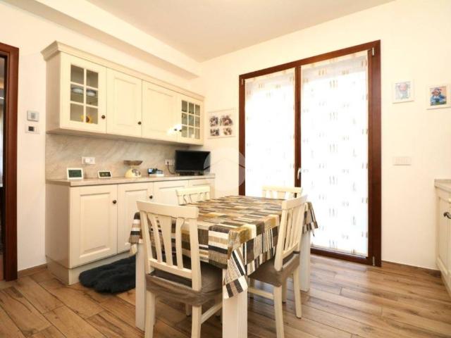 Villa Indipendente in vendita a Lucernate, Rho