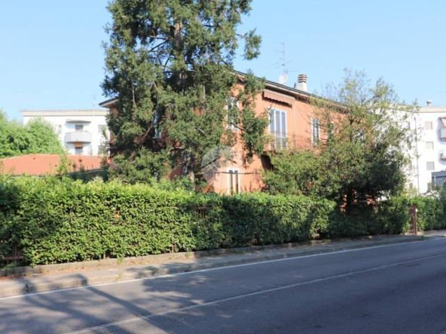 Villa Indipendente in vendita a San Giovanni, Rho