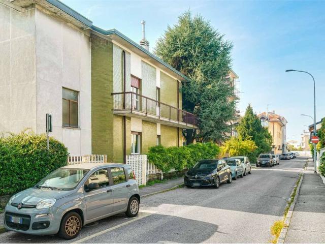 Villa Indipendente in vendita a San Pietro, Rho