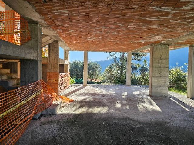 Villa Indipendente in vendita a Rialto, Liguria