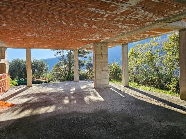 Villa Indipendente in vendita a Rialto, Liguria
