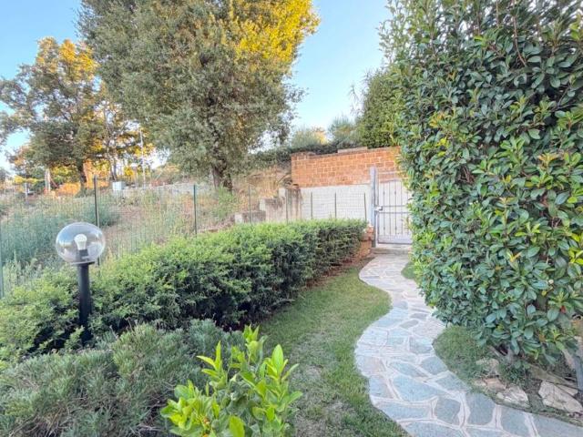 Villa Indipendente in vendita a Roma Capitale, Lazio