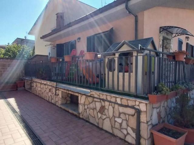 Villa Indipendente in vendita a Roma Capitale, Lazio