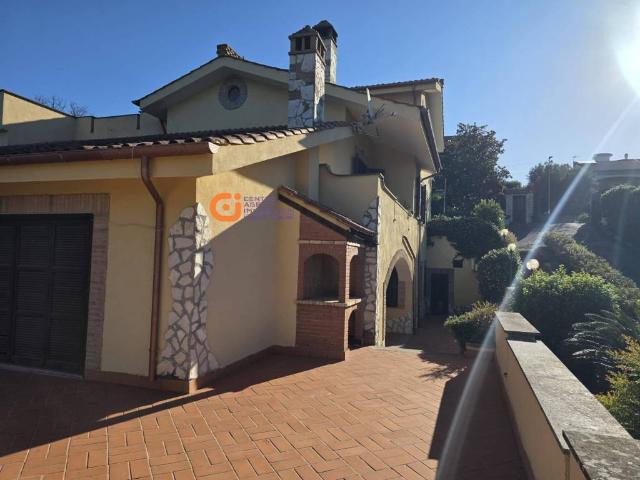 Villa Indipendente in vendita a Roma Capitale, Lazio