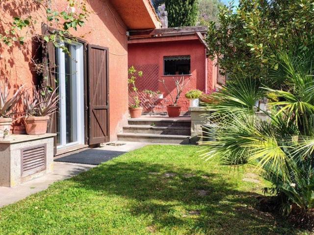 Villa Indipendente in vendita a Roma Capitale, Lazio