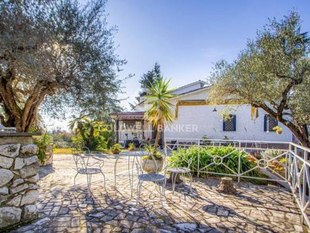 Villa Indipendente in vendita a Riano, Roma Capitale
