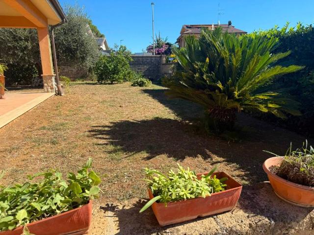 Villa Indipendente in vendita a Riano, Roma Capitale
