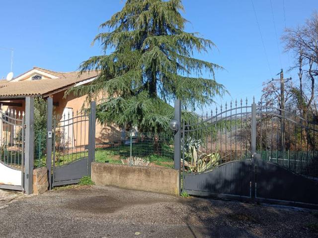 Villa Indipendente in vendita a Roma Capitale, Lazio