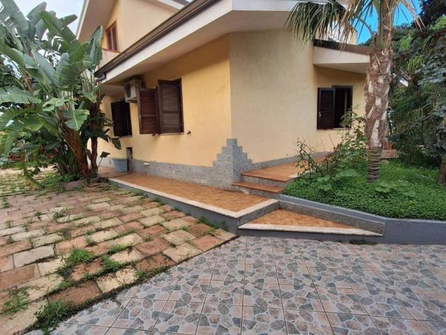 Villa Indipendente in vendita a Calabria, Vibo Valentia