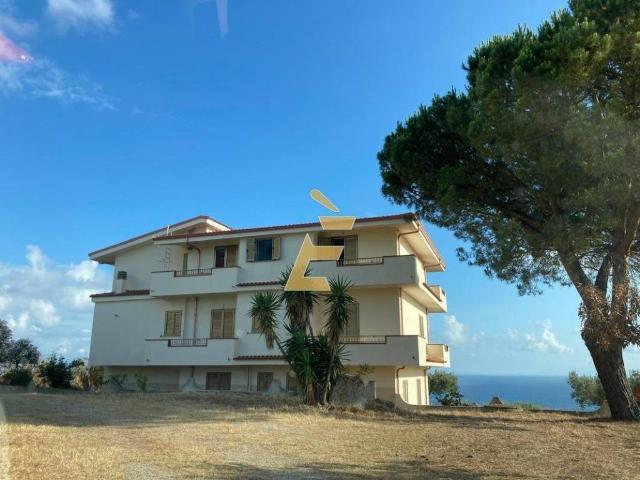 Villa Indipendente in vendita a Calabria, Vibo Valentia