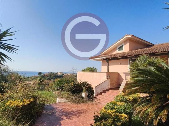 Villa Indipendente in vendita a Calabria, Vibo Valentia