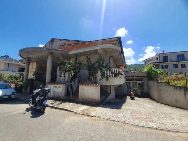 Villa Indipendente in vendita a Calabria, Vibo Valentia
