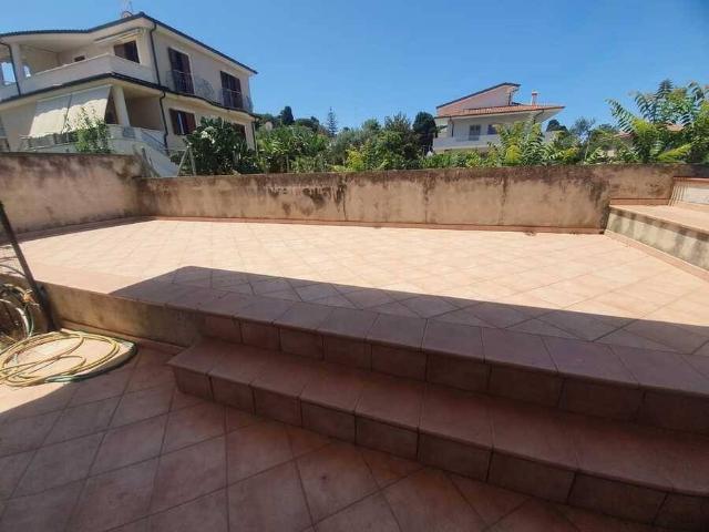 Villa Indipendente in vendita a Calabria, Vibo Valentia