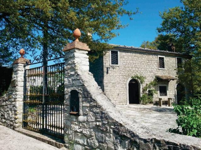 Villa Indipendente in vendita a Riccia, Molise