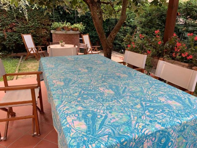 Villa Indipendente in vendita a Riccione, Reggio Emilia
