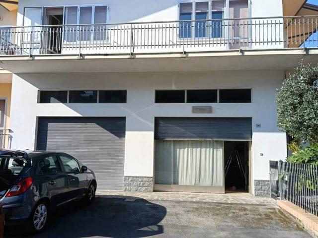 Villa Indipendente in vendita a Spontricciolo, Riccione